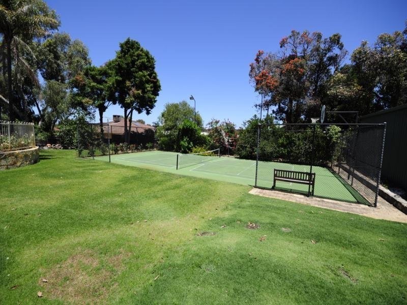 3 Ibis Court, Kingsley WA 6026