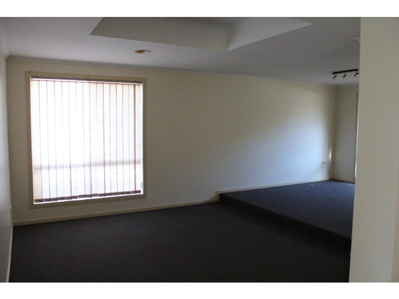 Sunbury VIC 3429