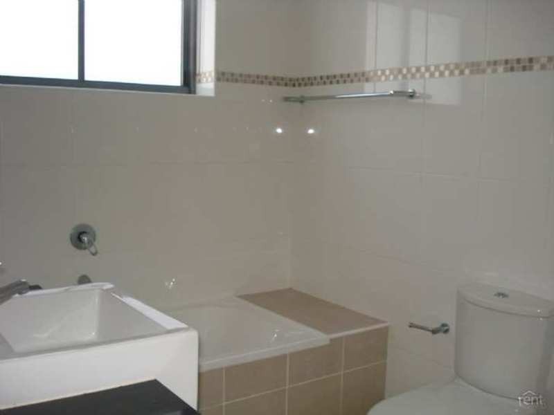 18 Cypress Avenue, Surfers Paradise QLD 4217