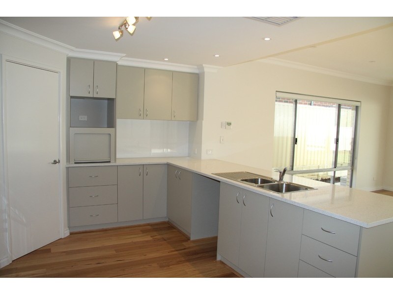 35a Armadale Road, Rivervale WA 6103