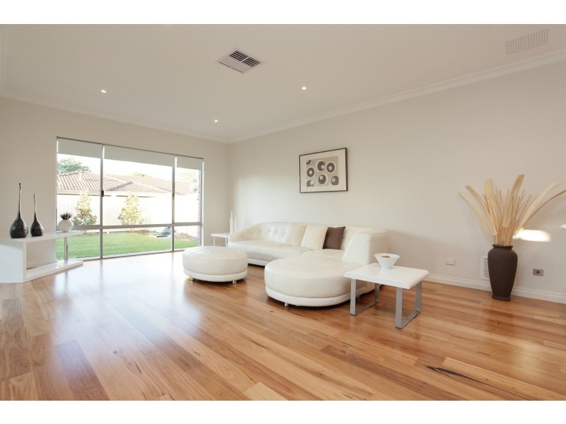 35a Armadale Road, Rivervale WA 6103