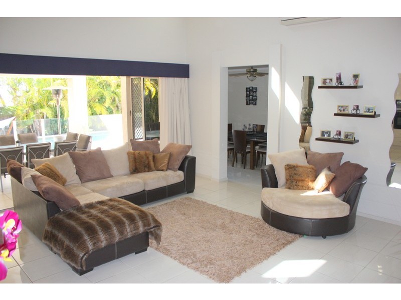 14 Piccolo Street, Coomera Waters QLD 4209