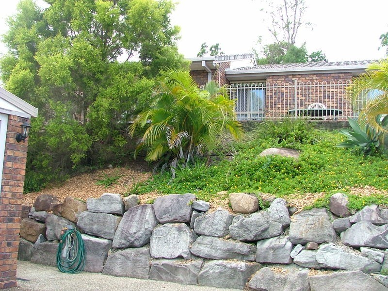 348 Chatswood Rd, Shailer Park QLD 4128