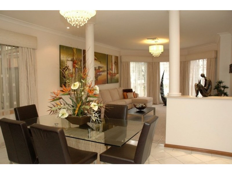 39 Orleans Circuit, Cecil Hills NSW 2171