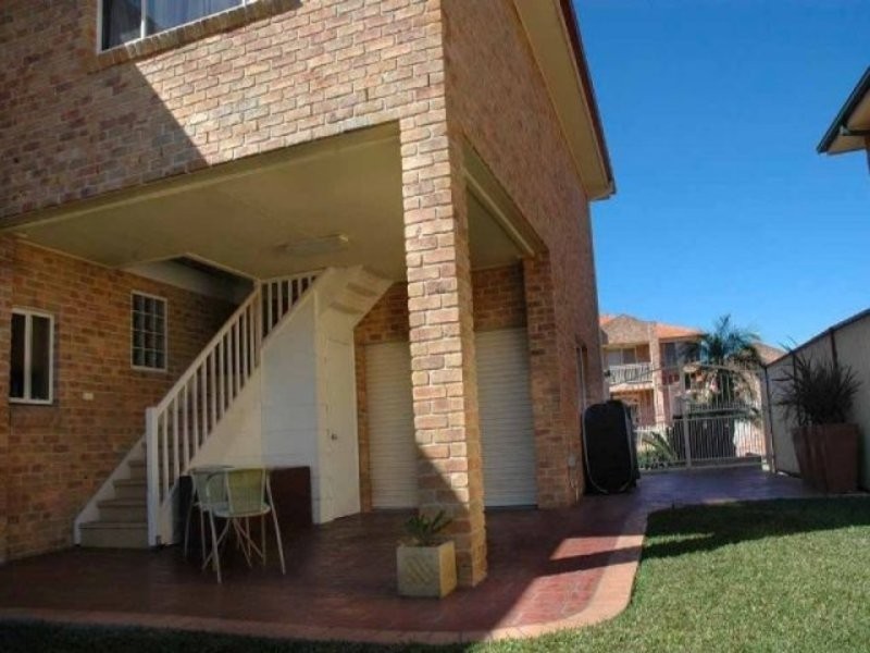 39 Orleans Circuit, Cecil Hills NSW 2171