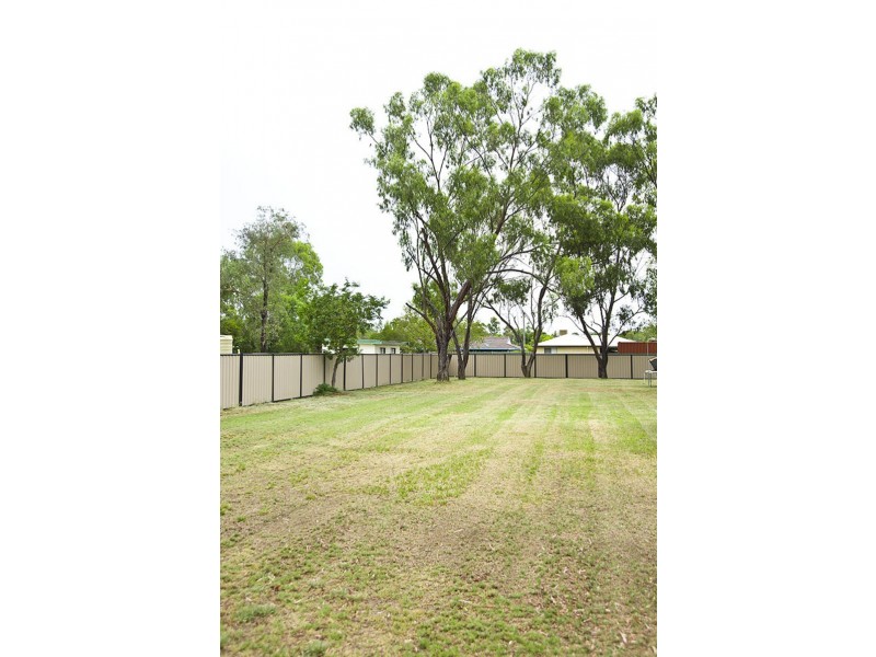 5 Borland Street, Roma QLD 4455