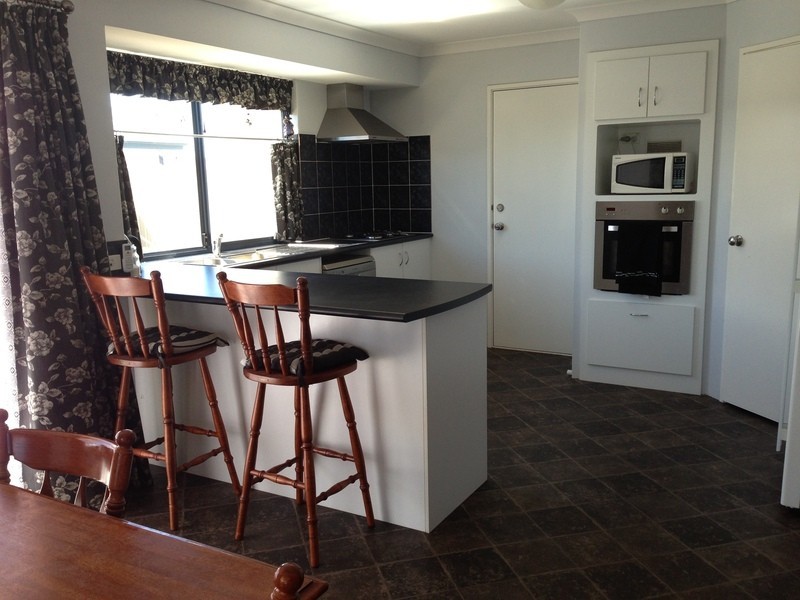 40 Grandite Fairway, Australind WA 6233