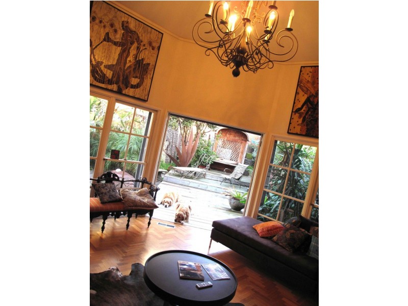 10 Munro Street, Armadale VIC 3143