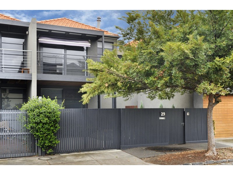 29 Thackeray Street, Elwood VIC 3184