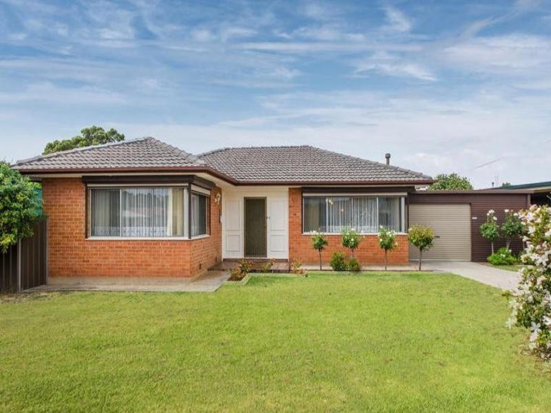 16 Avalon Road, Marion SA 5043