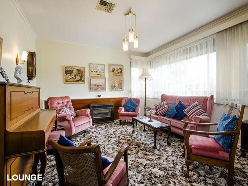 16 Avalon Road, Marion SA 5043