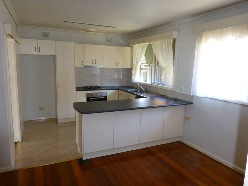 10 Burilla Avenue, Doncaster VIC 3108