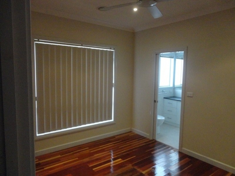2/152 The Boulevard, Thomastown VIC 3074