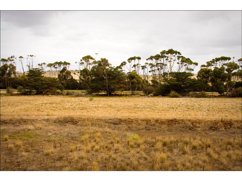 830 Bacchus Marsh Rd, Lara VIC 3212