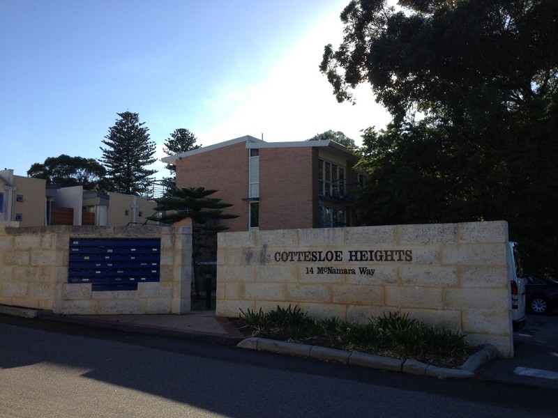 Unit 10/14 McNamara Way, Cottesloe WA 6011