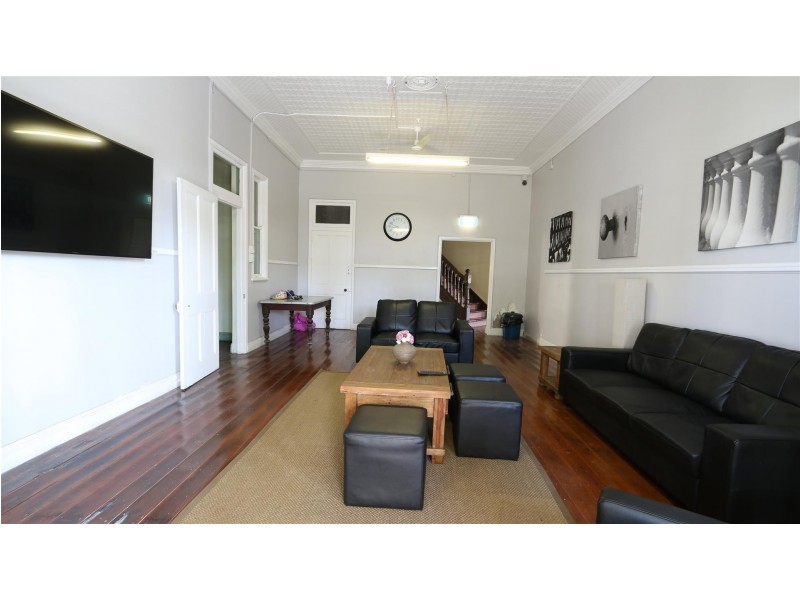 212 Kent Street, Rockhampton City QLD 4700