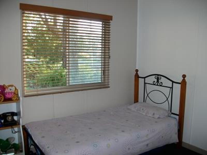 212 Macleans Point Rd, Sanctuary Point NSW 2540