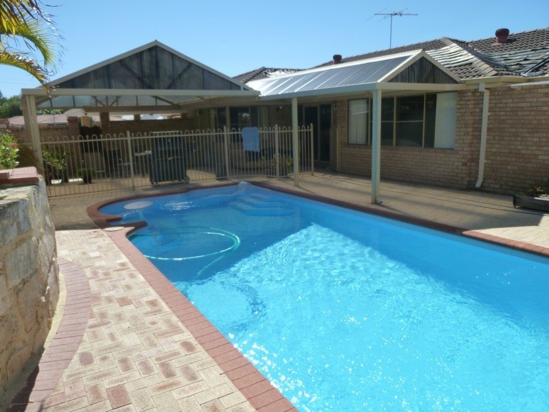 1 Kebble Close, Hillarys WA 6025