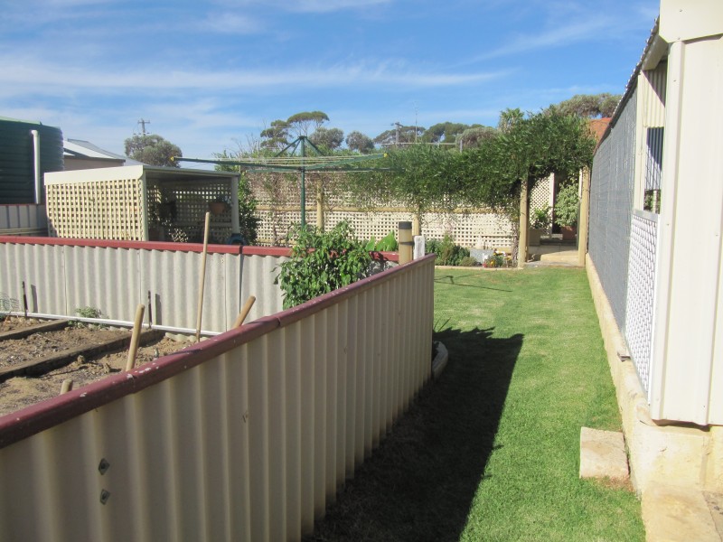 44 Westral Street, Bruce Rock WA 6418