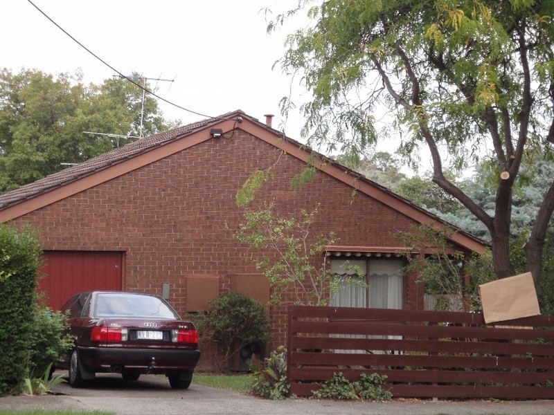 1/13 Green Street, Ivanhoe VIC 3079