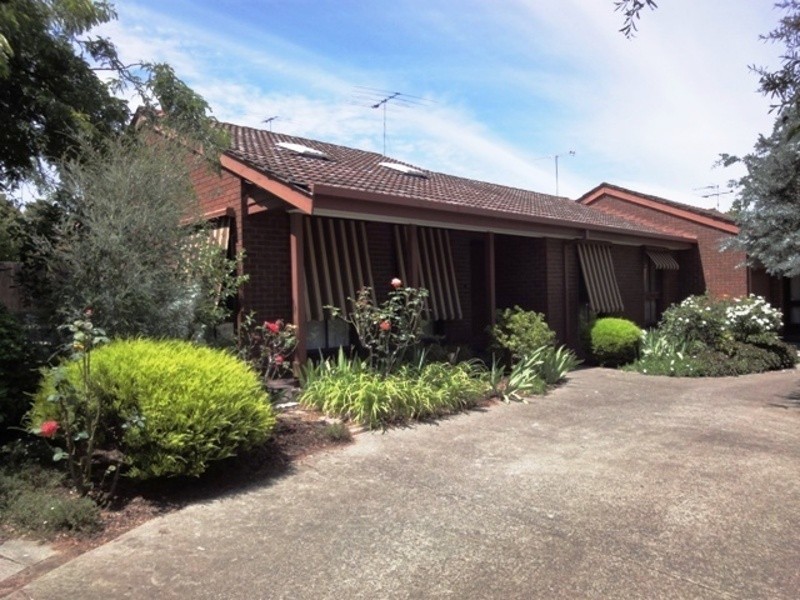 1/13 Green Street, Ivanhoe VIC 3079