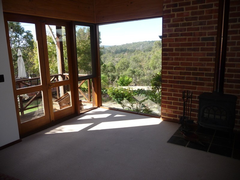 115 Spring Road, Kalamunda WA 6076