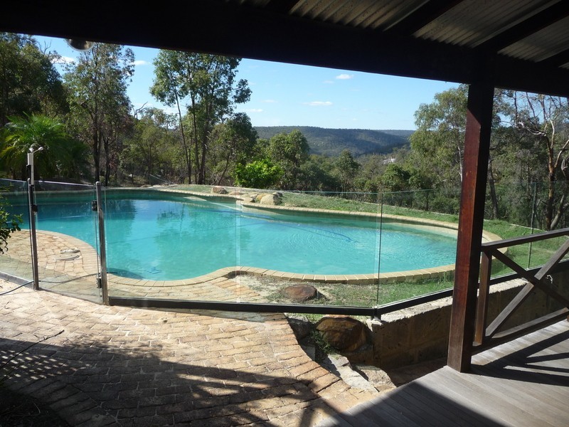 115 Spring Road, Kalamunda WA 6076