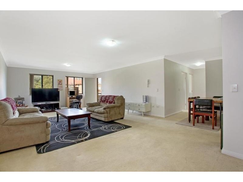 8/5-9 Fourth Avenue, Blacktown NSW 2148