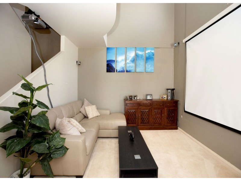 2/3 Mira Mar St, Doubleview WA 6018