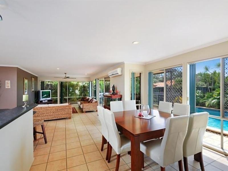 1 Derby Place, Mudgeeraba QLD 4213
