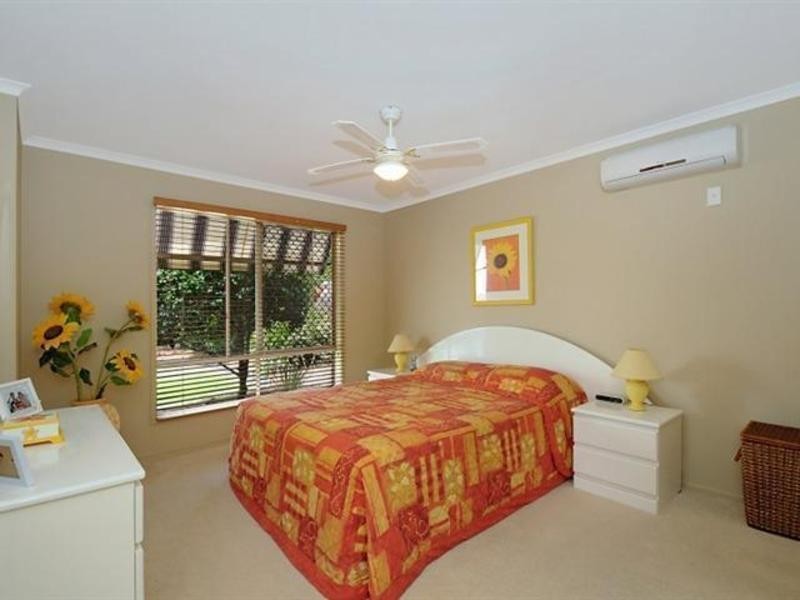 1 Derby Place, Mudgeeraba QLD 4213