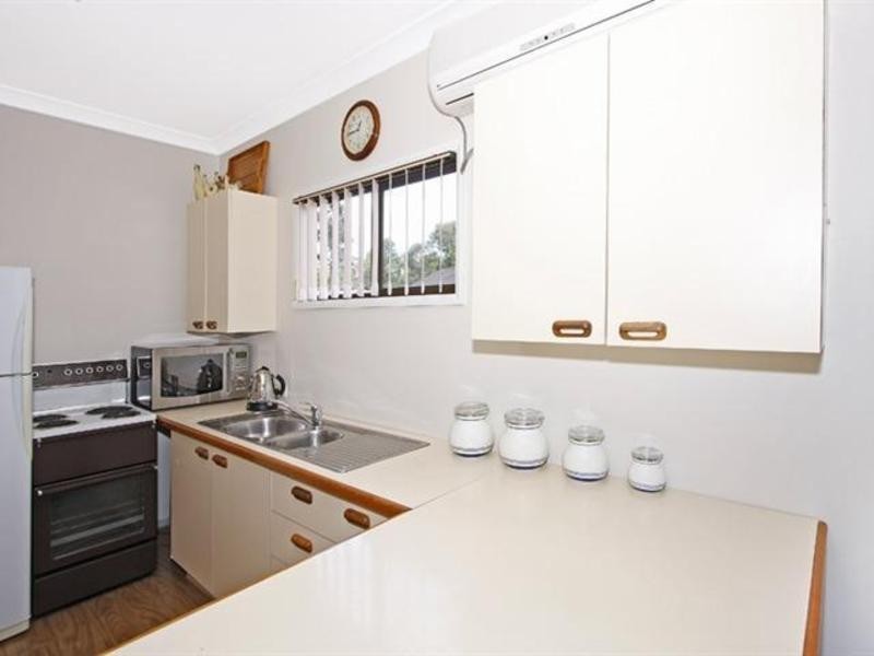 75 Grand Parade, Bonnells Bay NSW 2264