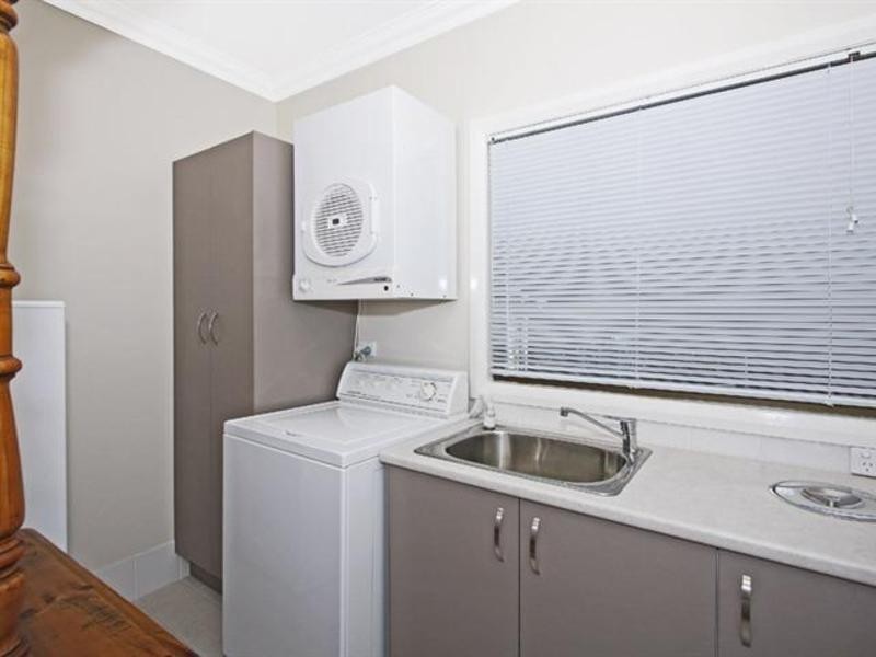 75 Grand Parade, Bonnells Bay NSW 2264