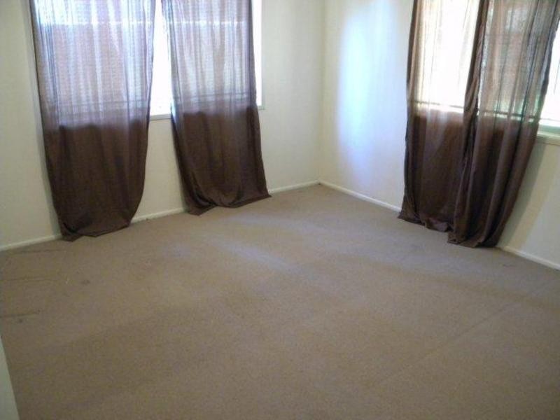 6 Jindavee Crescent, Slacks Creek QLD 4127