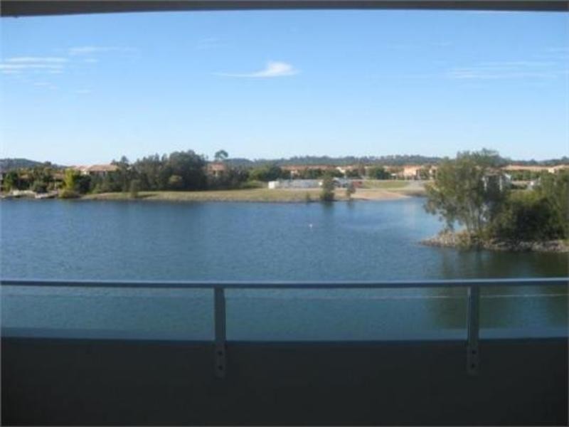 Varsity Lakes QLD 4227