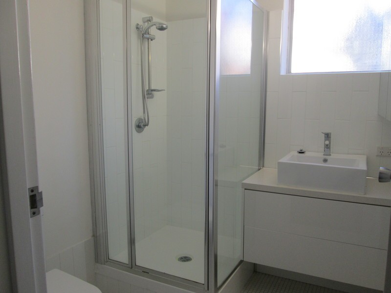 2/188 BUTTERFIELD, Herston QLD 4006