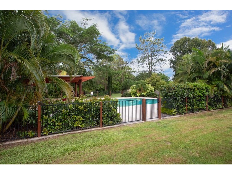 24 Aylward Road, Ningi QLD 4511