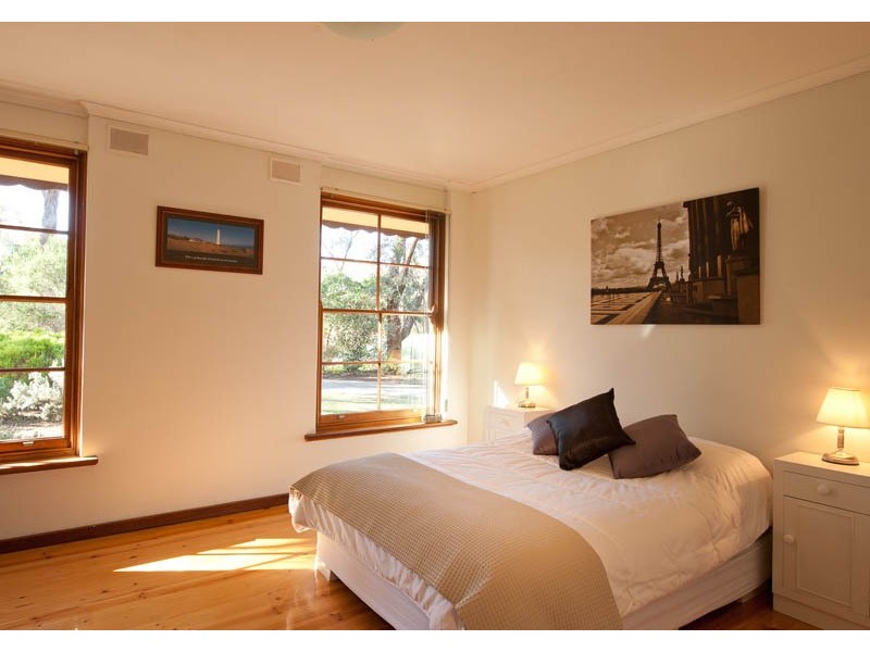 24 Kauri Road, Hawthorndene SA 5051