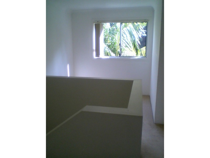 3/100 Cotlew Street East, Southport QLD 4215