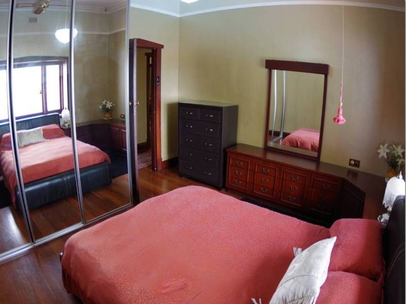 27 Park Street, Como WA 6152