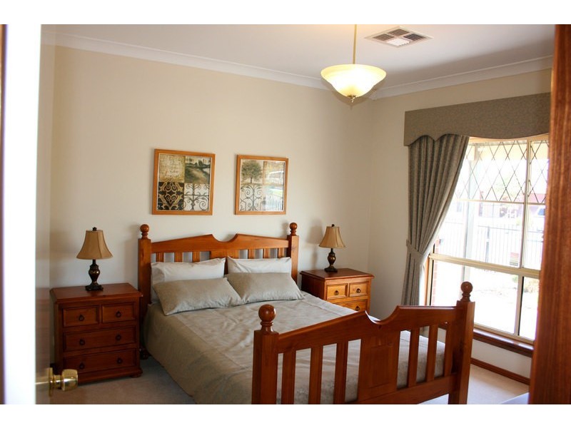 10 The Boulevard, Parafield Gardens SA 5107