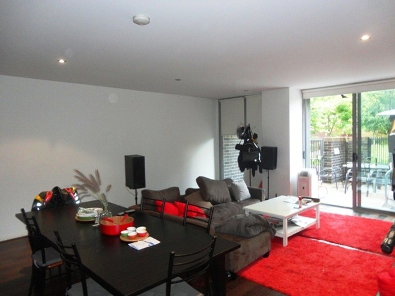 19 Manchester Lane, Parkville VIC 3052