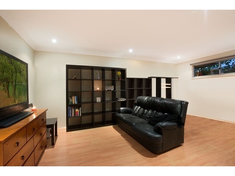 4 Rotorua Place, Clear Island Waters QLD 4226