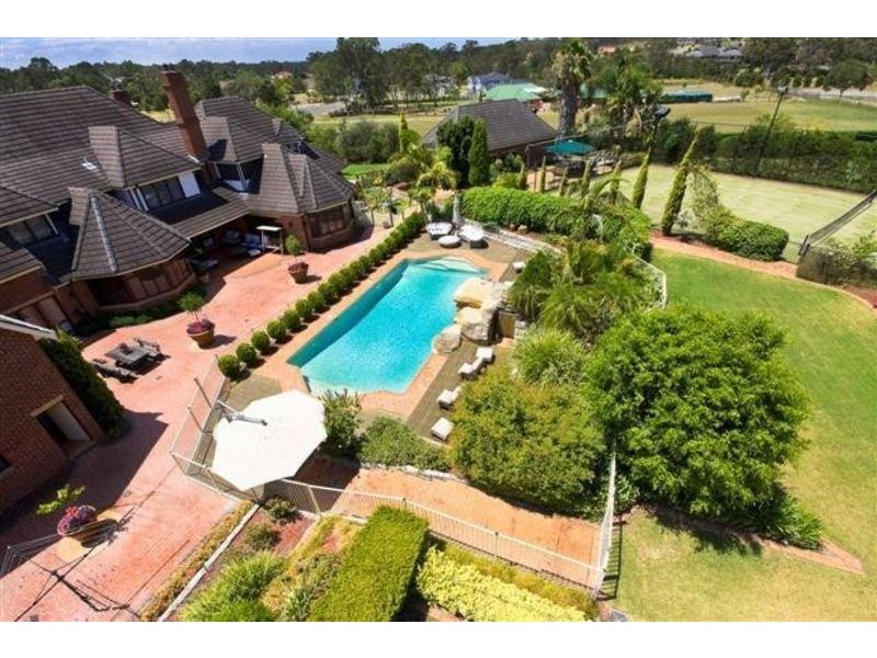 3 Pembury Close, Denham Court NSW 2565