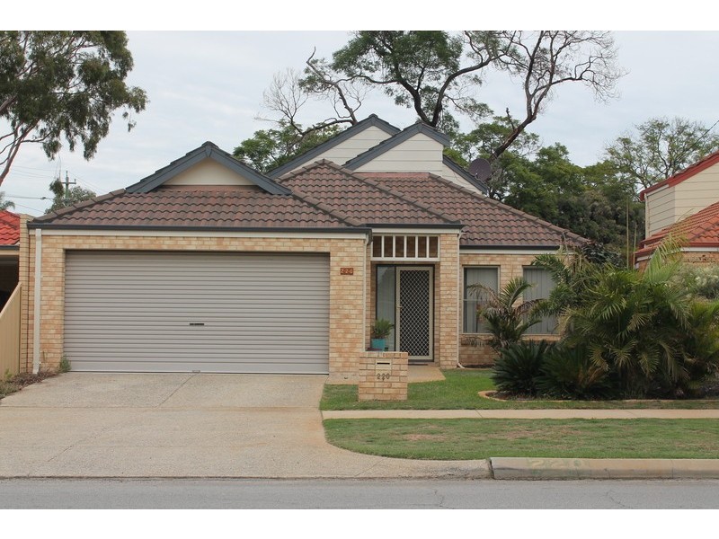 220 Kooyong Road, Rivervale WA 6103