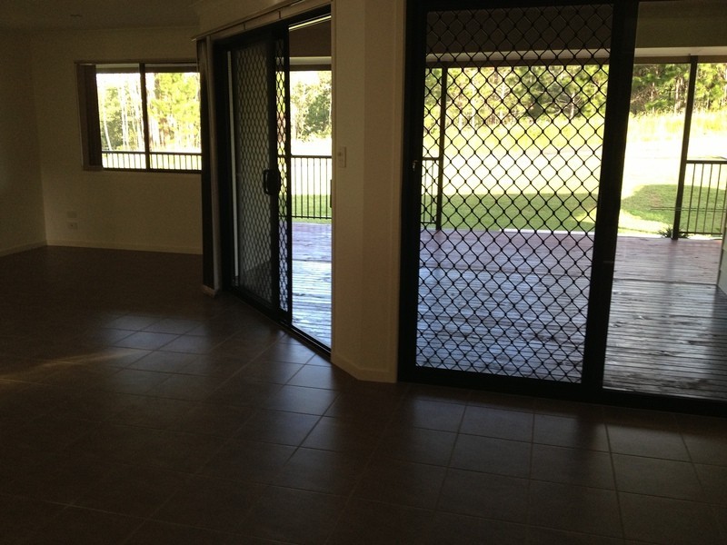 40 Woolleys Road, Glass House Mountains QLD 4518