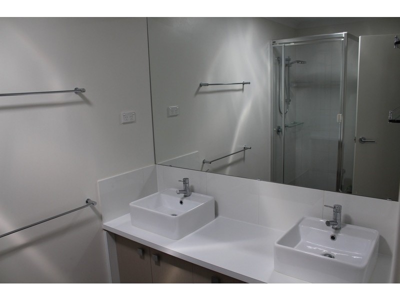 1/29 Starbush Gardens, Success WA 6164