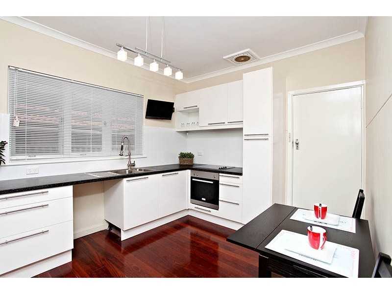 120 Manning Road, Wilson WA 6107