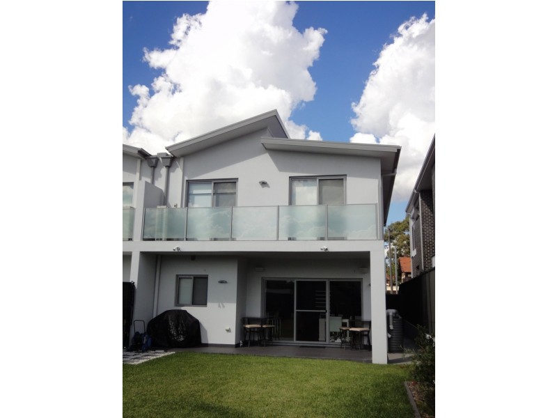 3 Baringa Road, Earlwood NSW 2206