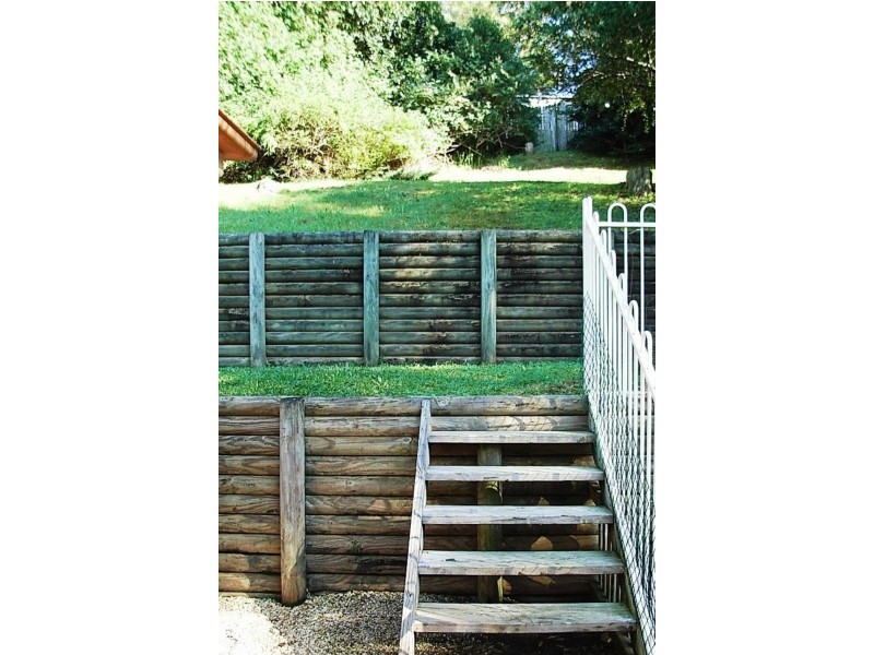 9 Dandenong Close, Avoca Beach NSW 2251